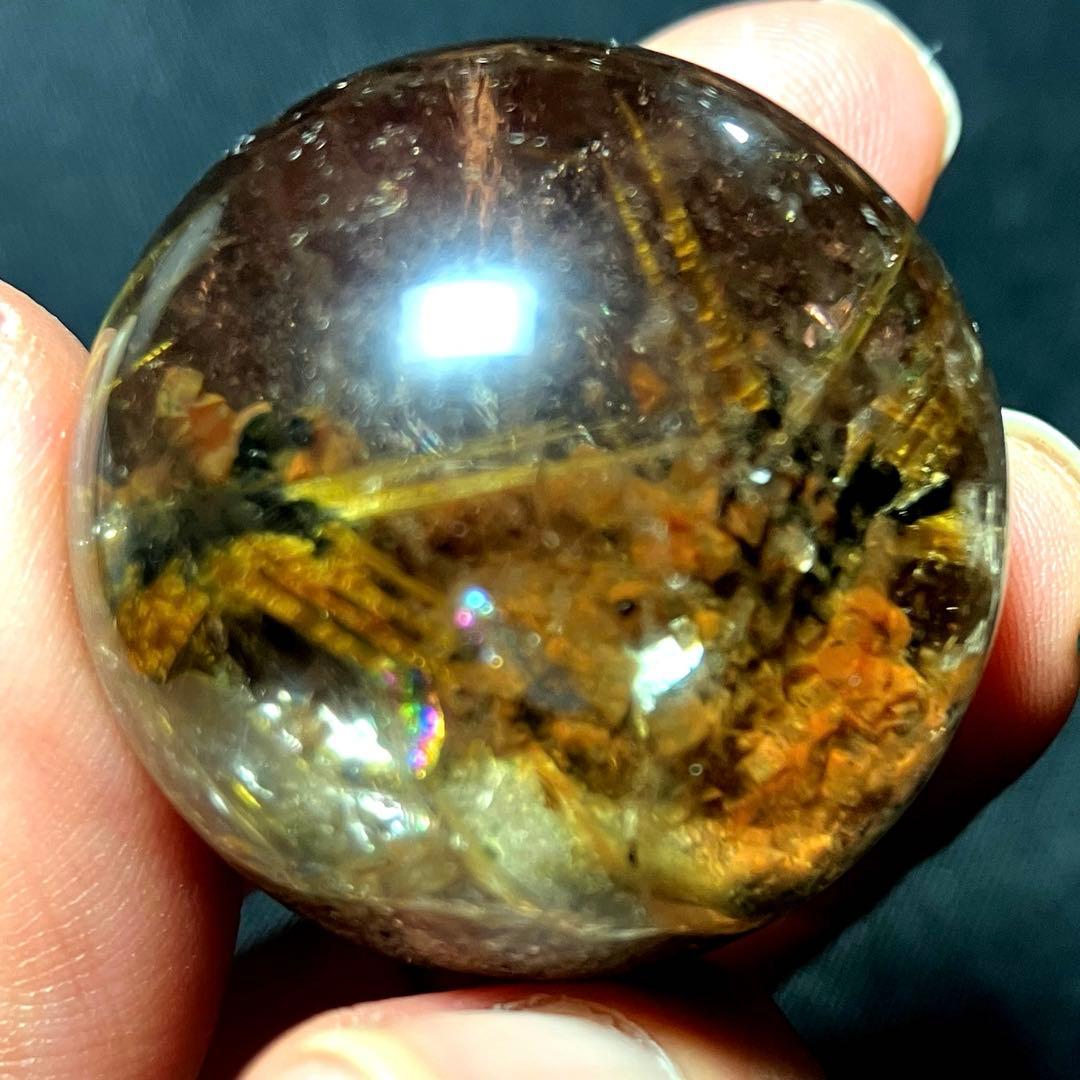 30mm 虹入りゴールドタイチンルチルクォーツ　丸玉　スフィア　金針水晶