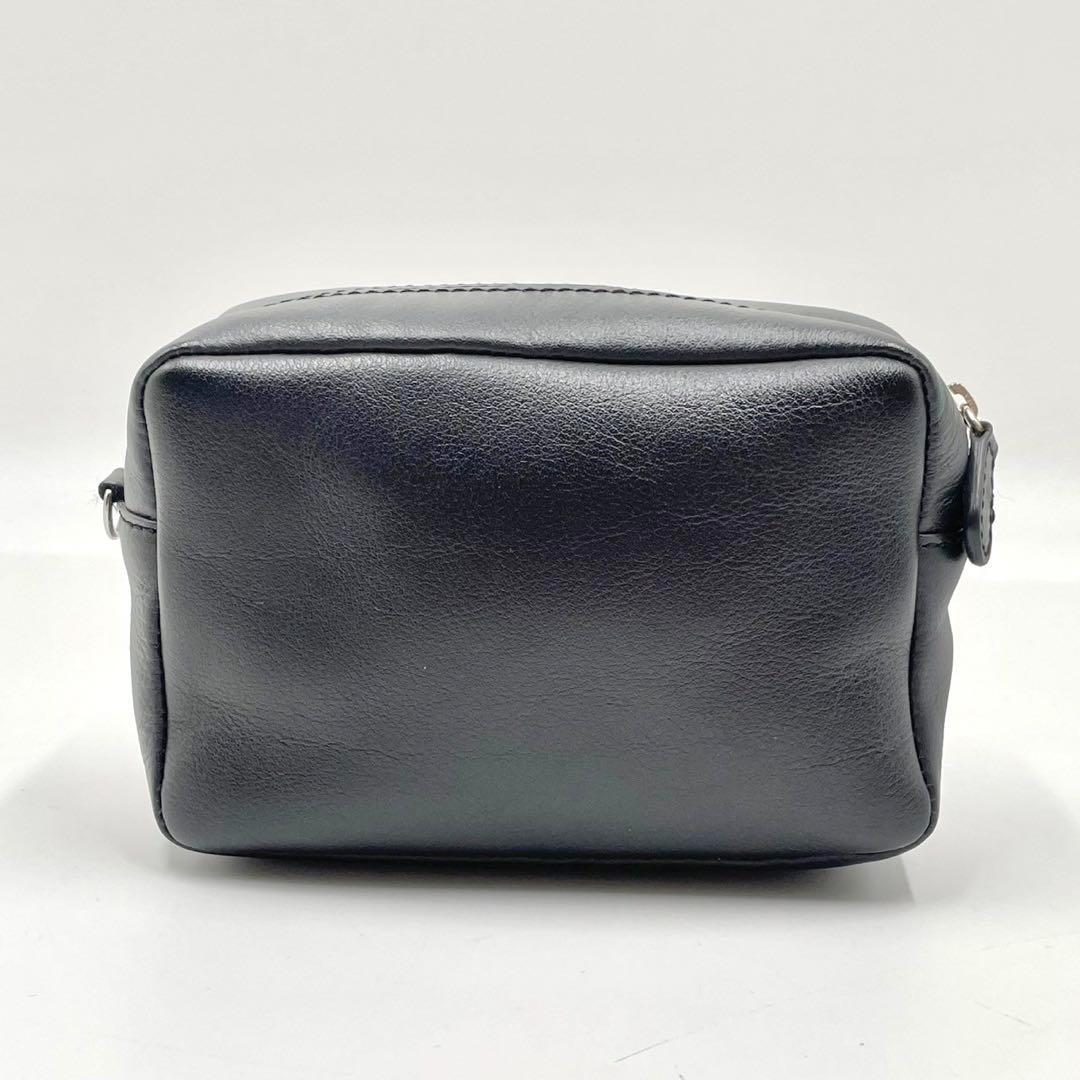 【未使用級】 J&M DAVIDSON ショルダーバッグ チェーン ペブルミニ