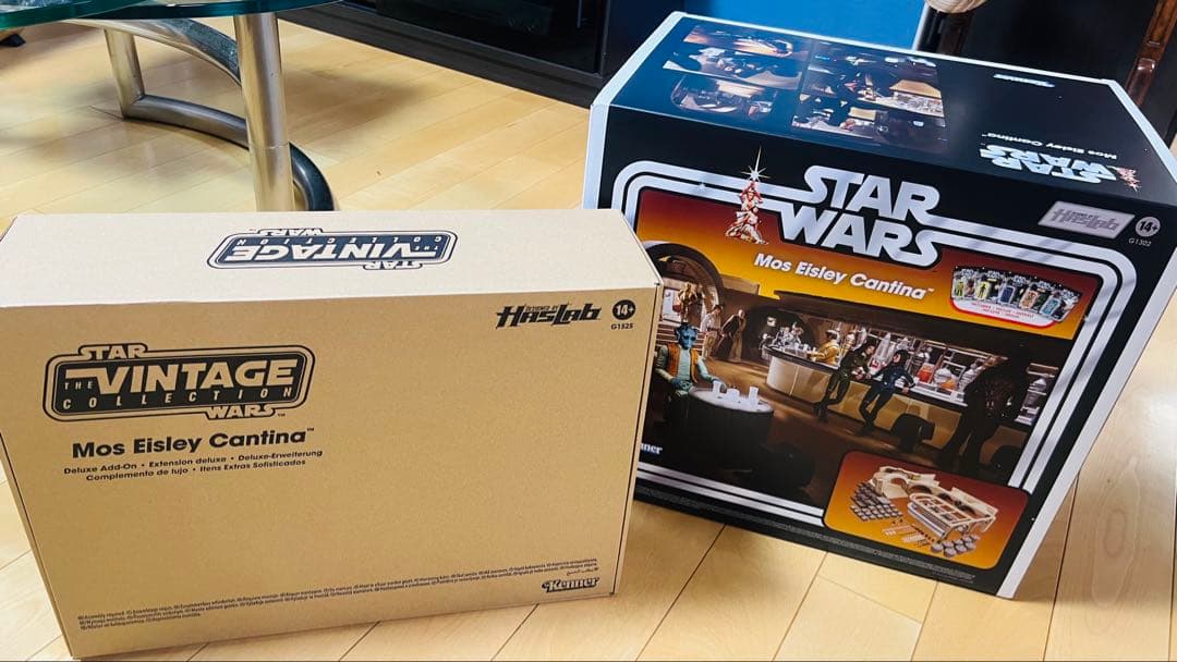 スターウォーズ　モスアイズリー　カンティナ　デラックス　フィギュア付き