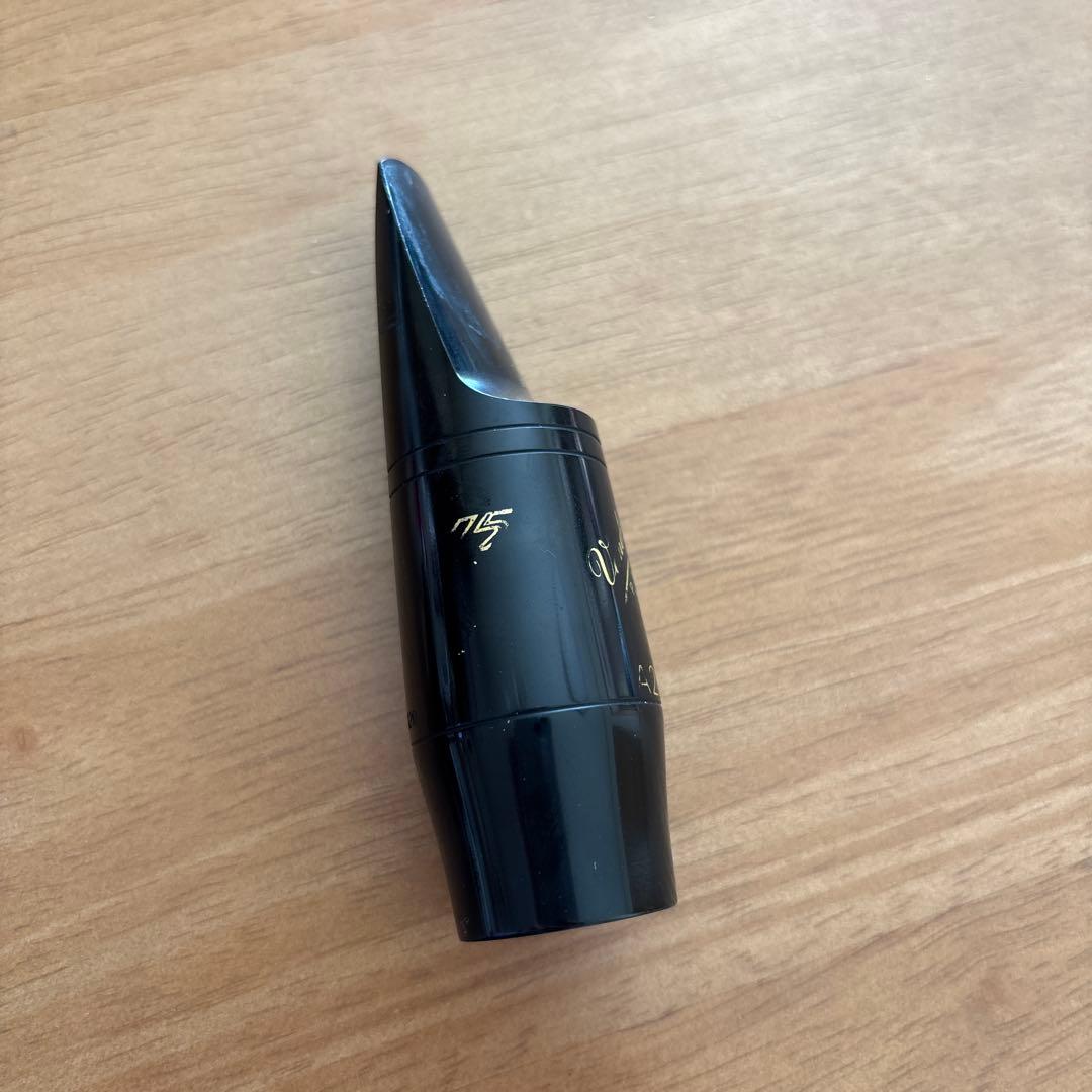 Vandorenのアルトサックス用マウスピース V5 A28