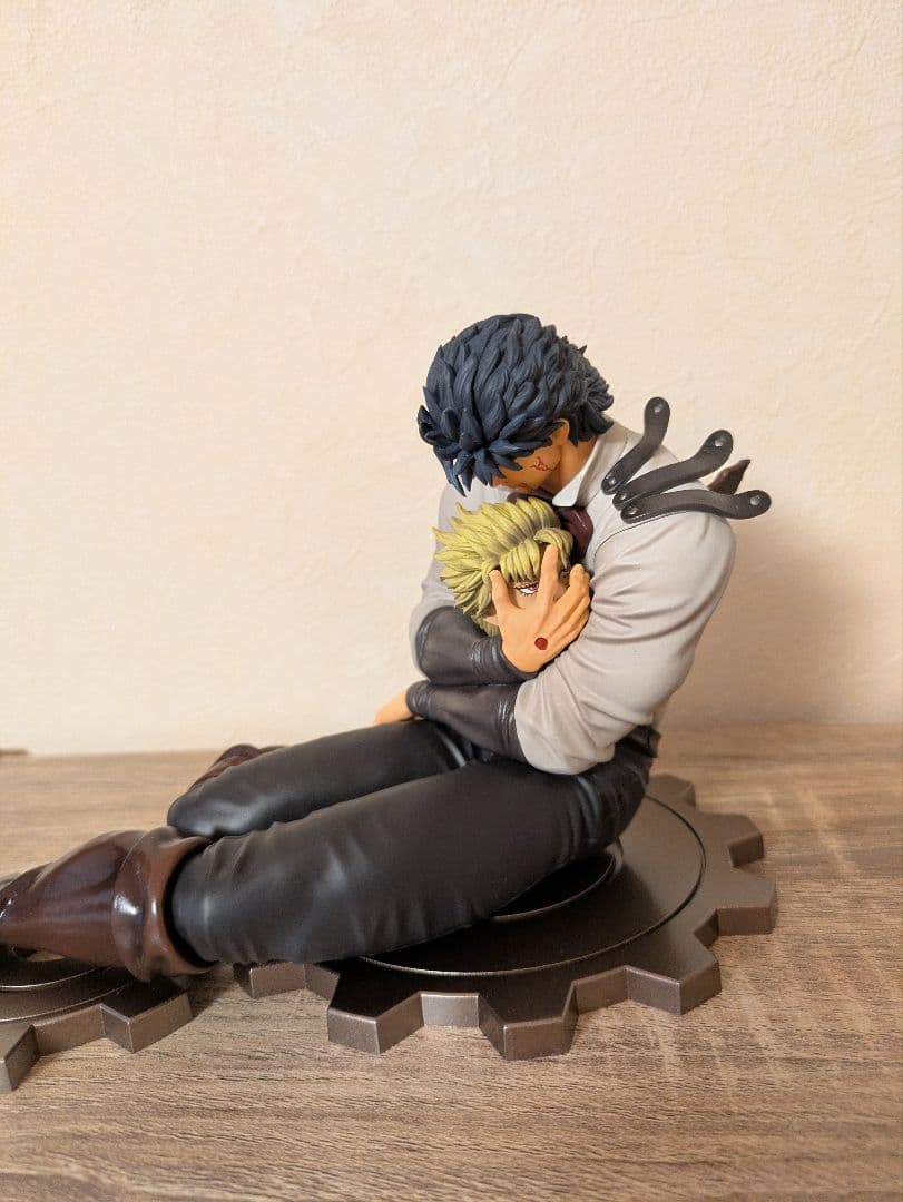 1/17価格【美品】センチネル 千値練 ジョナサン ディオ通常版 フィギュア