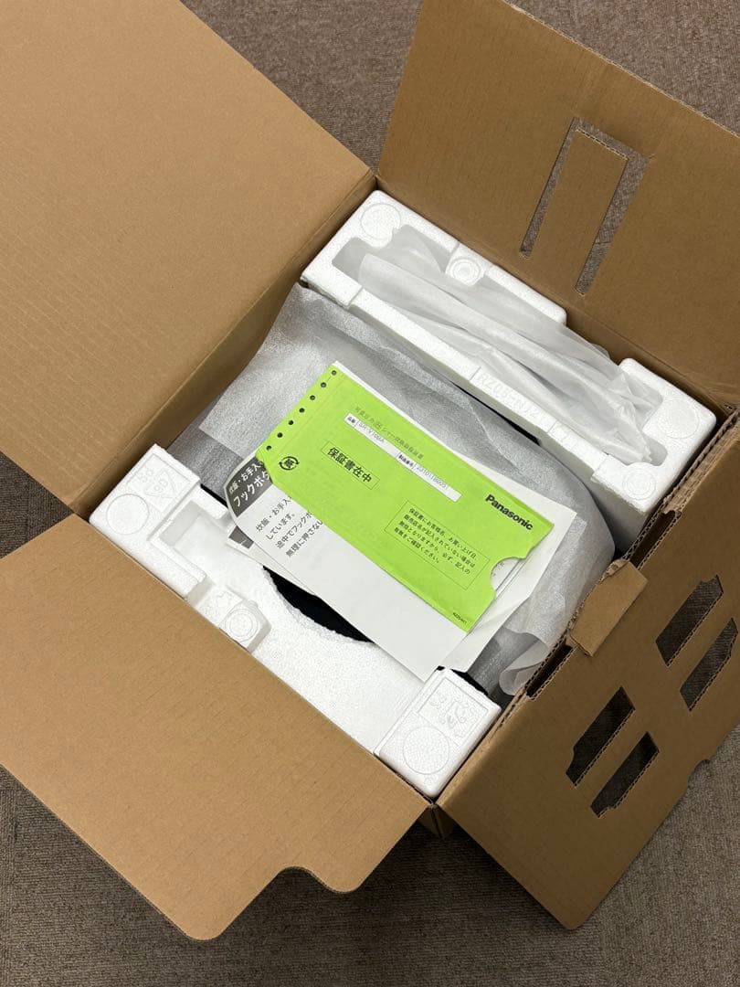 【極美品】Panasonic SR-V10BA-K ブラック 5.5合 炊飯器