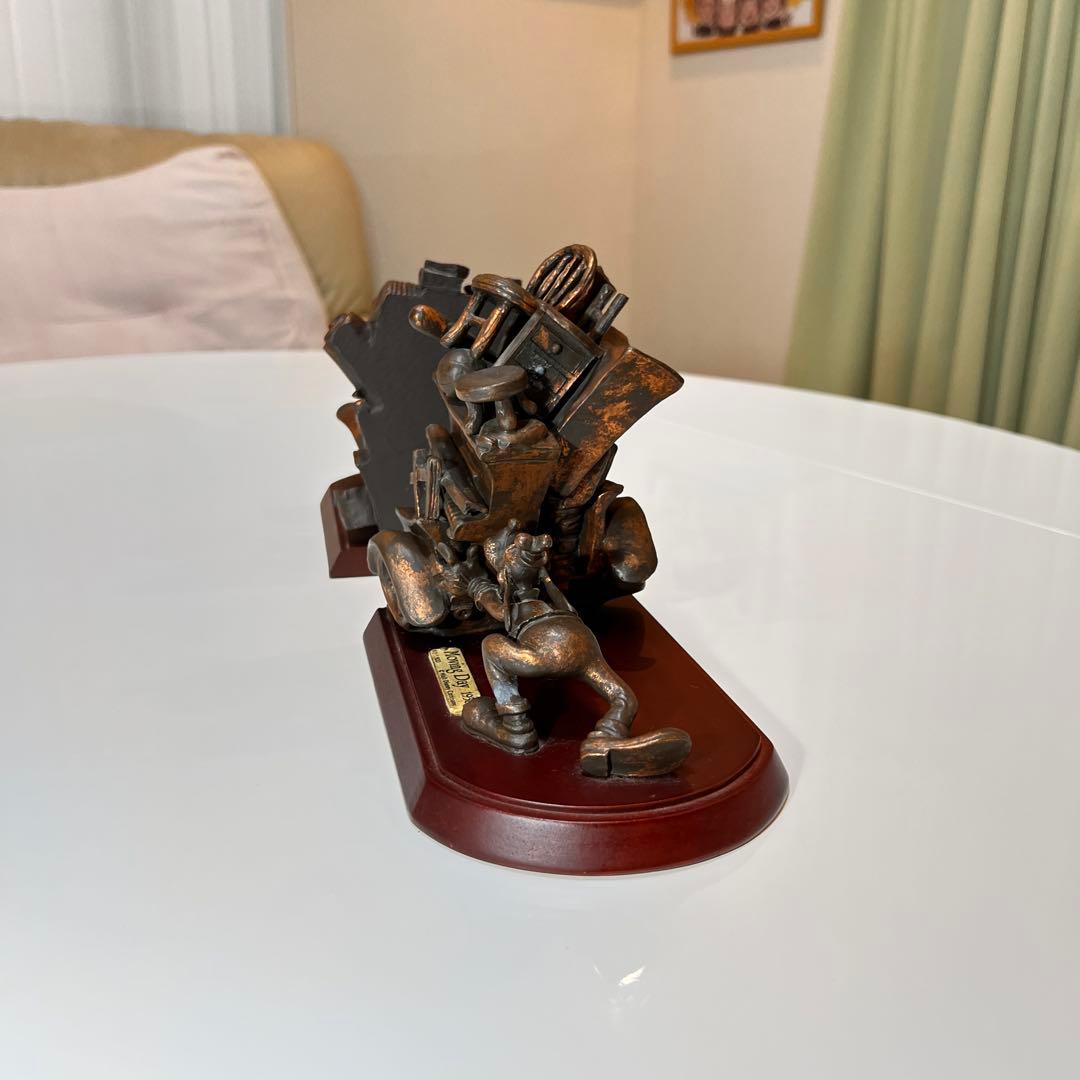 ディズニー ブロンズ風 ブックスタンドMoving Day 1936 限定品