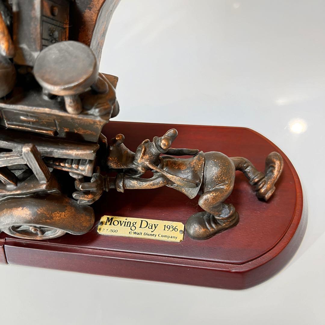 ディズニー ブロンズ風 ブックスタンドMoving Day 1936 限定品