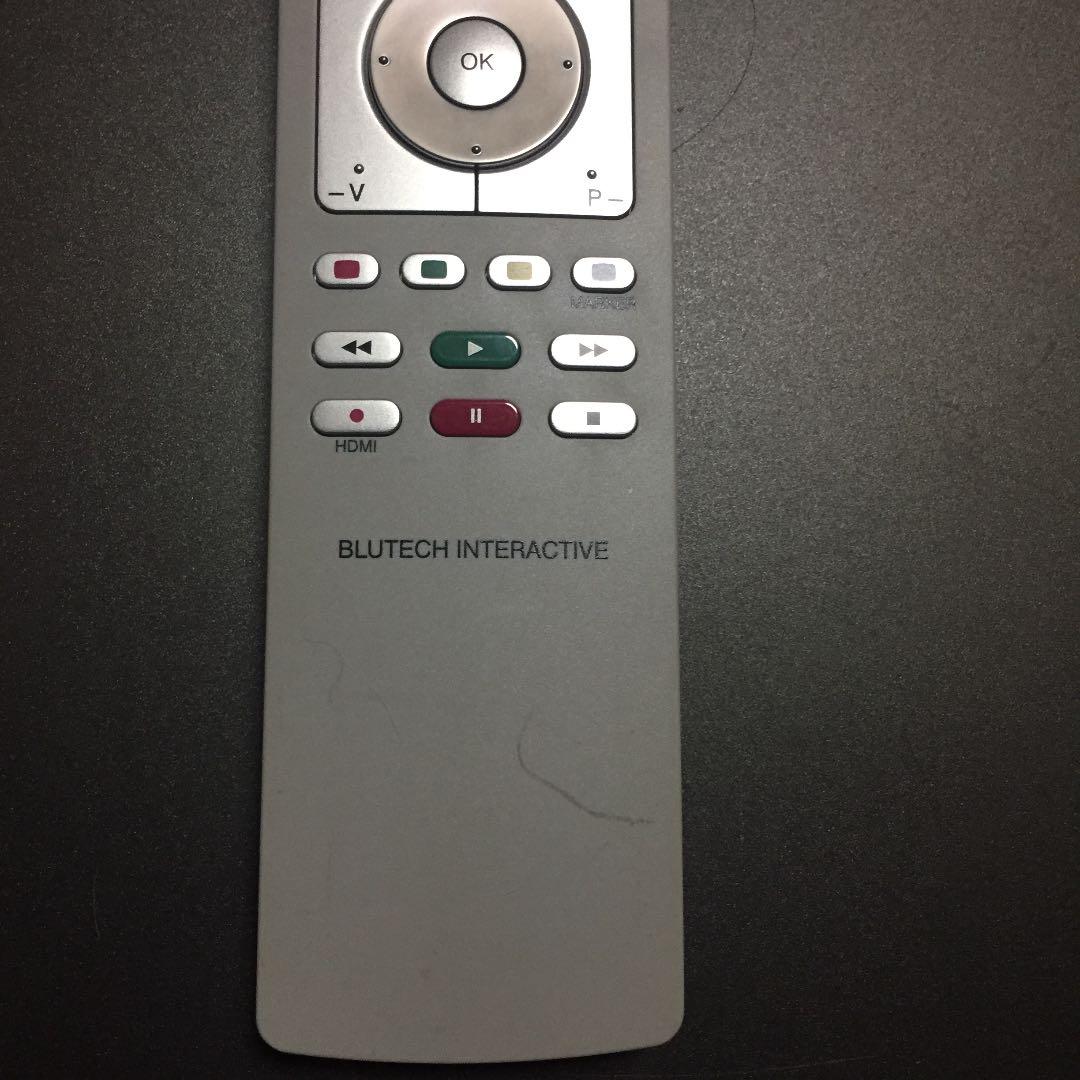 LOEWE. ロエベ テレビ リモコン 89950A17