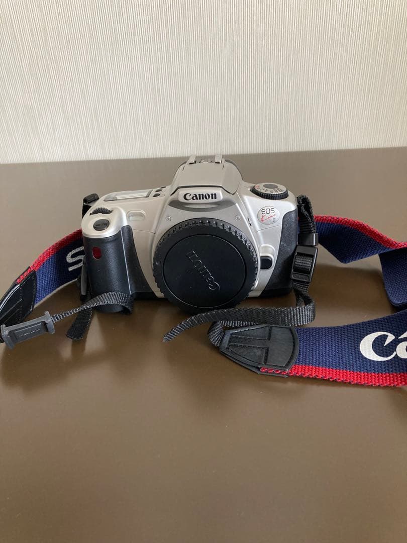 フィルムカメラ EOS KISS3