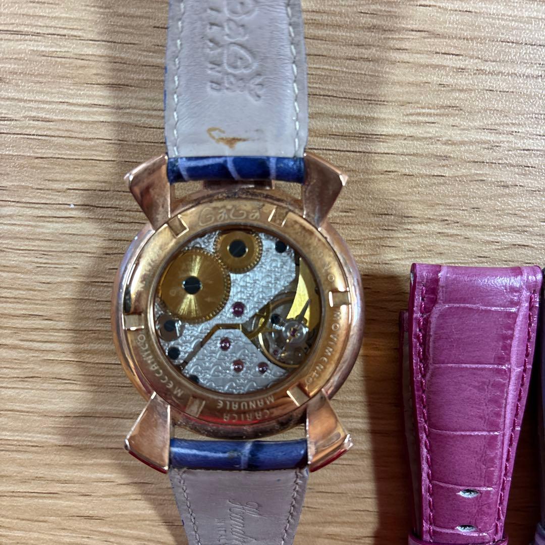 正規品　ガガミラノ　腕時計（本体と替えベルト4本