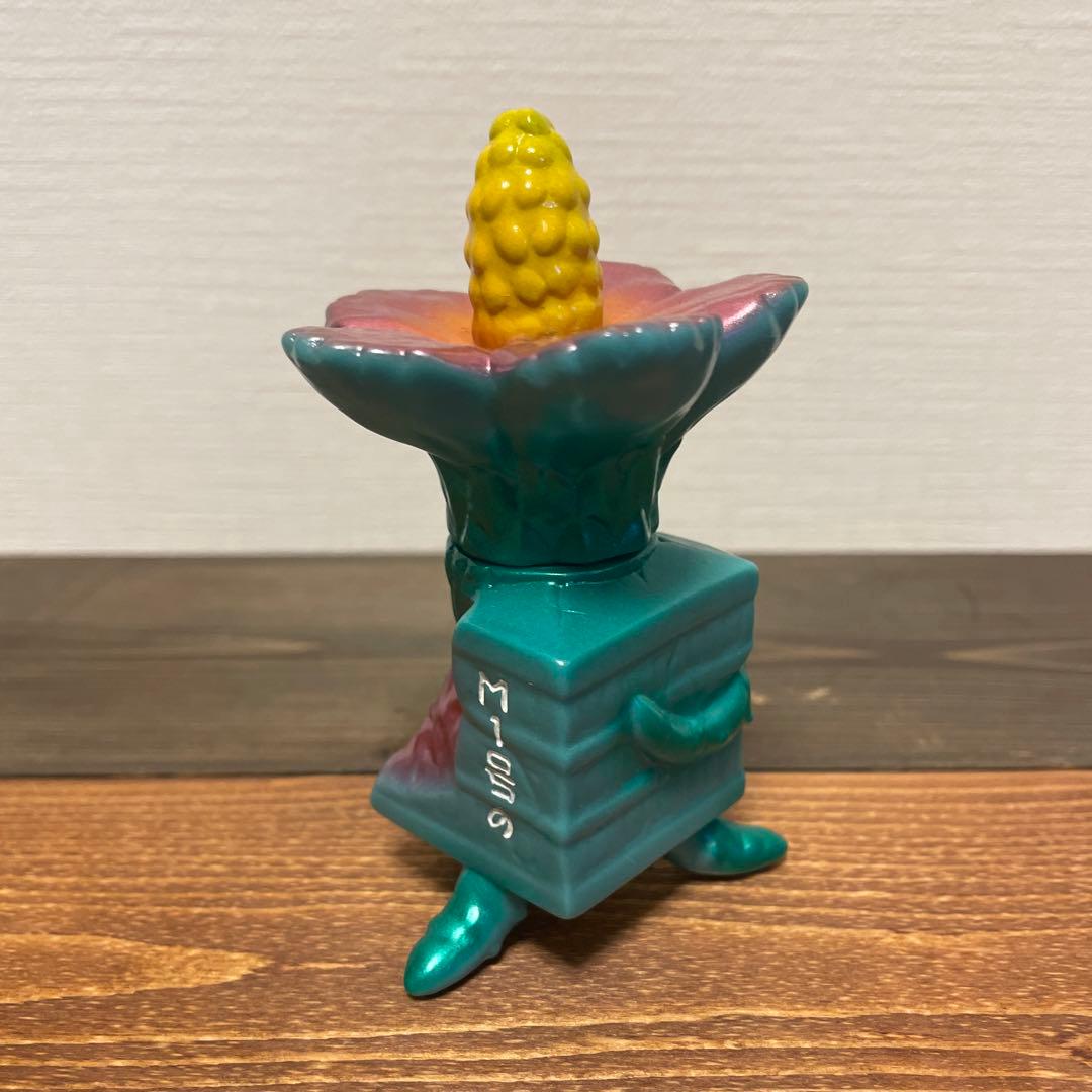 M1号　マンモスフラワー　非売品　ソフビ