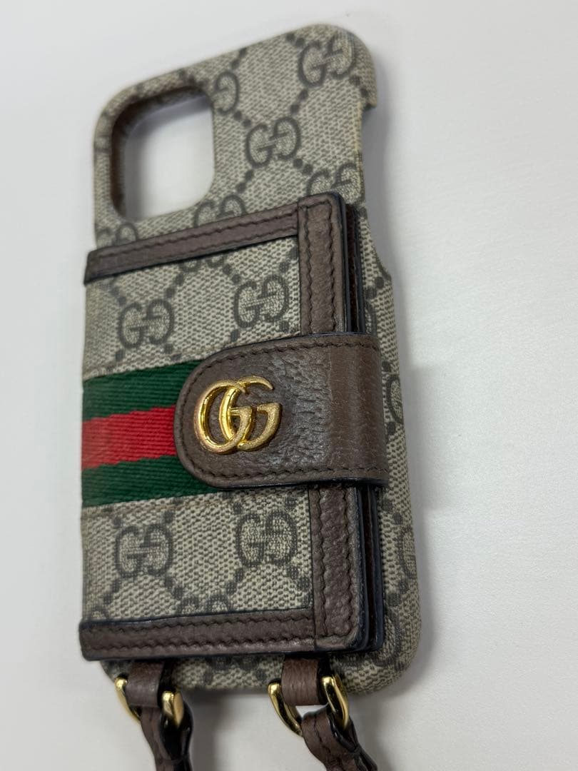 Gucci iPhone12ケース ショルダーストラップ付き