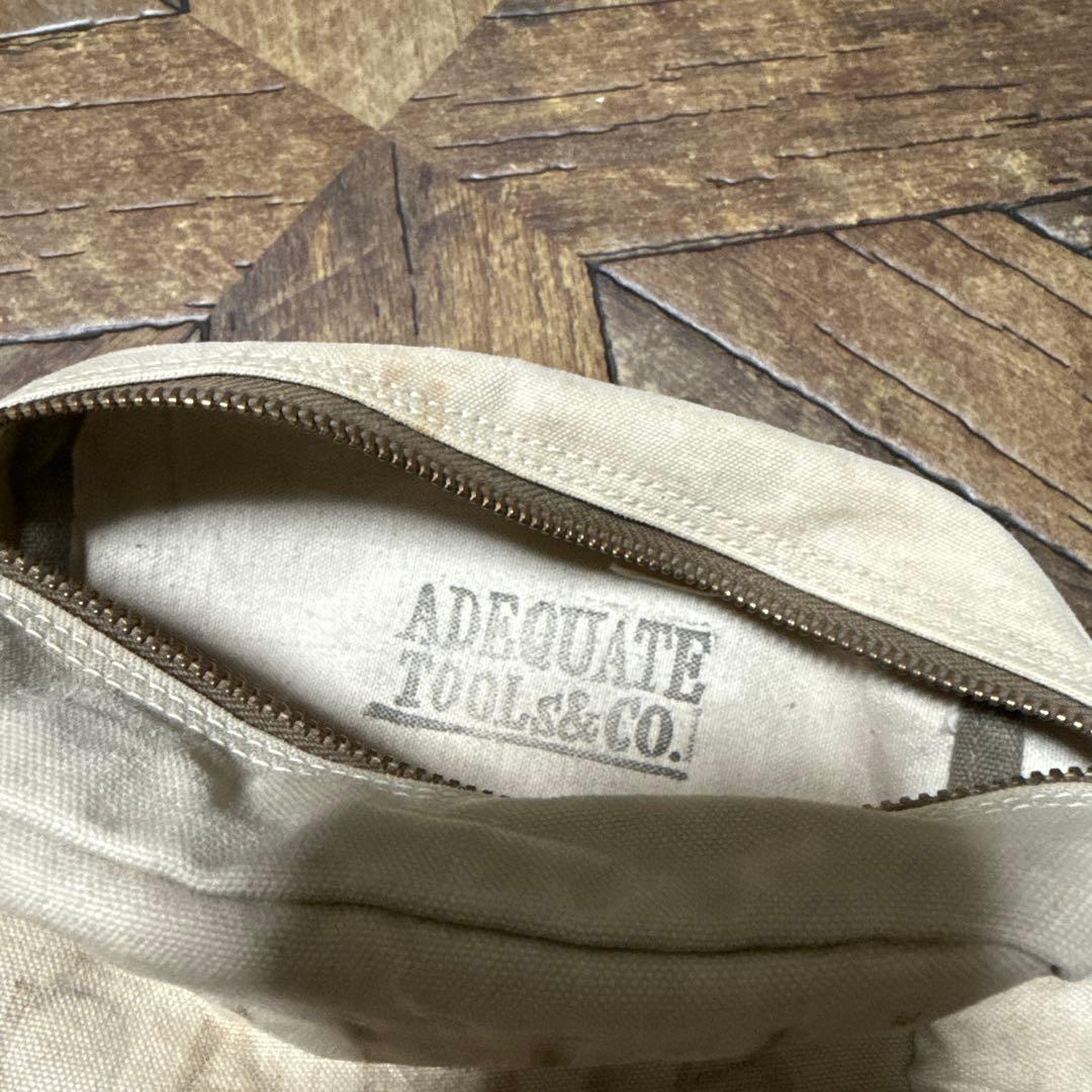 アダクワッタさんポーチセット