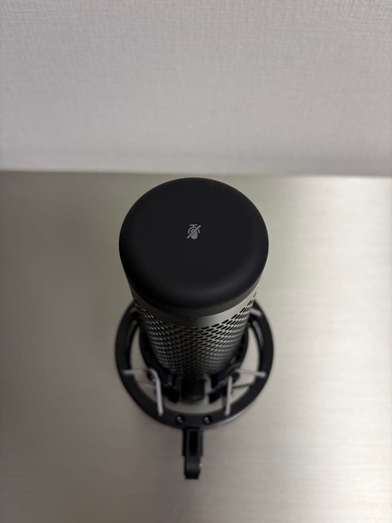 【QuadCast S】　【Wave Mic Arm LP】セット