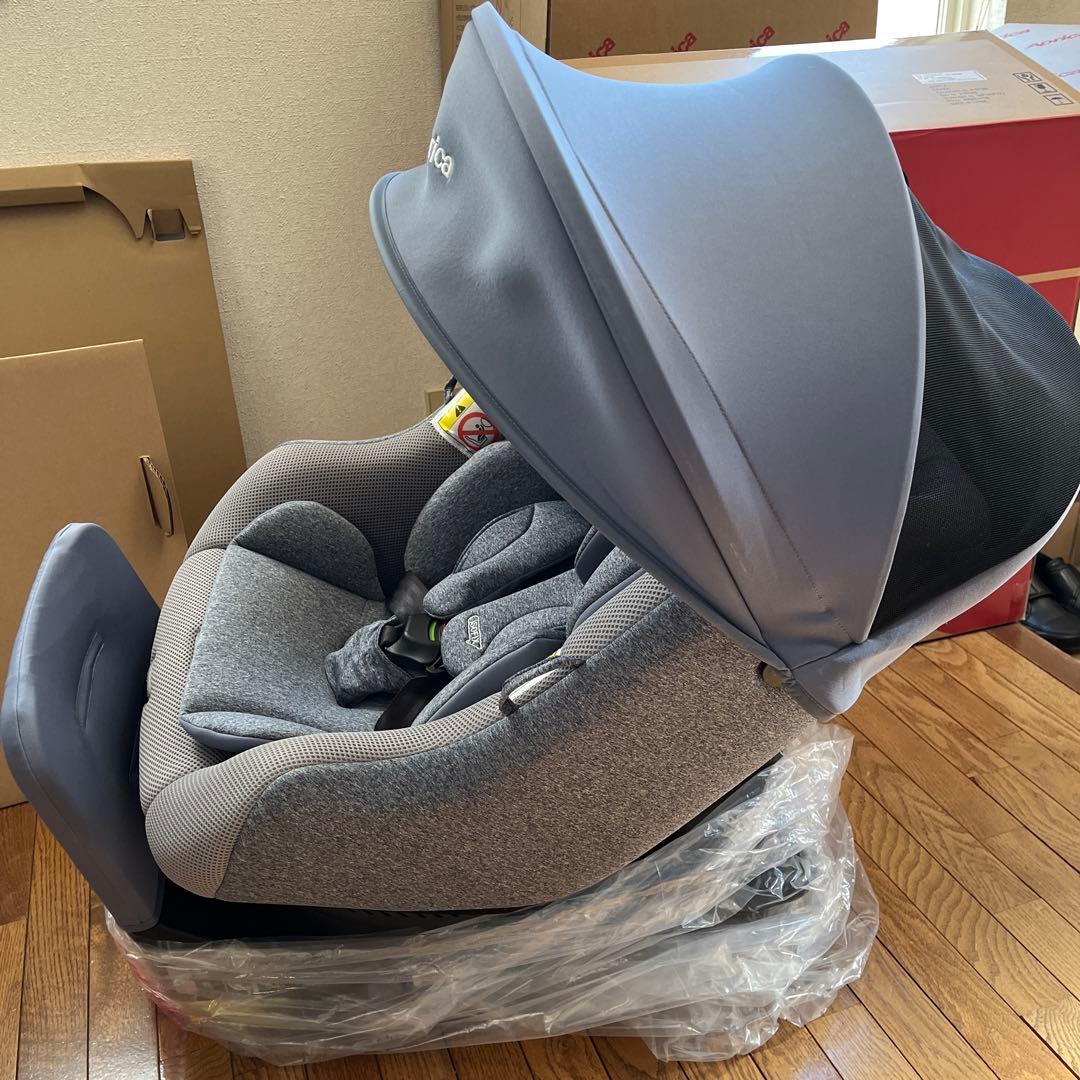 【美品】Aprica クルリラ プラス ライト R129 チャイルドシート