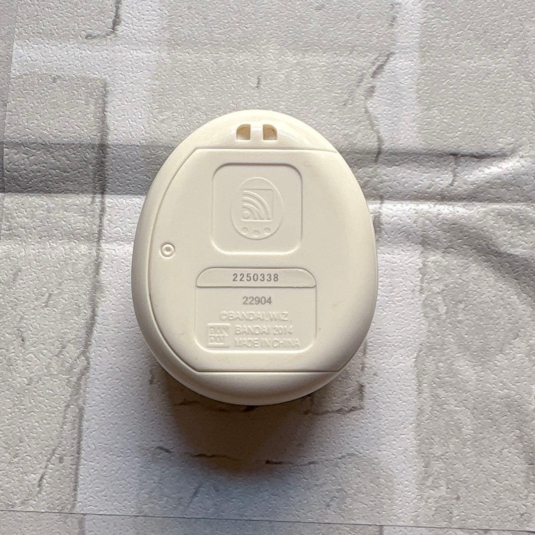 たまごっち　4U ホワイト