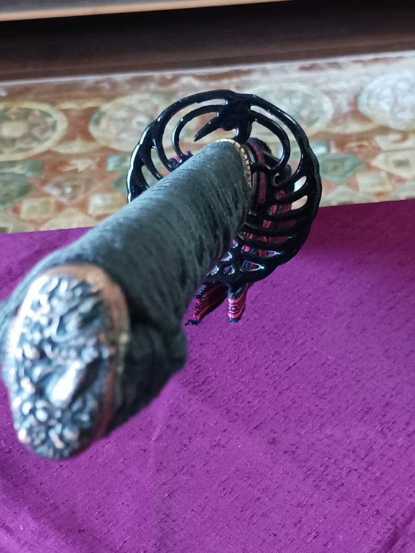 居合模造刀、本確居合者、居合女子、鑑賞、向き、本サメ本木、鍔刃渡り61cm、