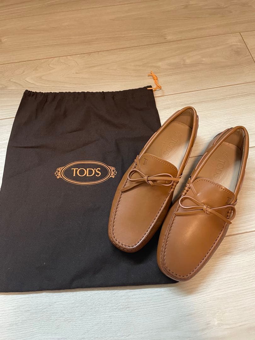 【新品未使用】TOD'S ドライビングシューズ、モカシン