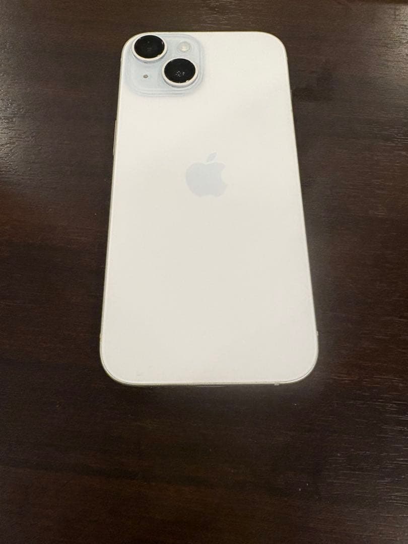 【美品】 iPhone 15 128GB バッテリー92% SIMフリー