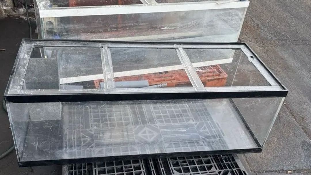 1500 600 500 水槽のみ　コーナーカバーおまけ　送料込み　アクリル水槽