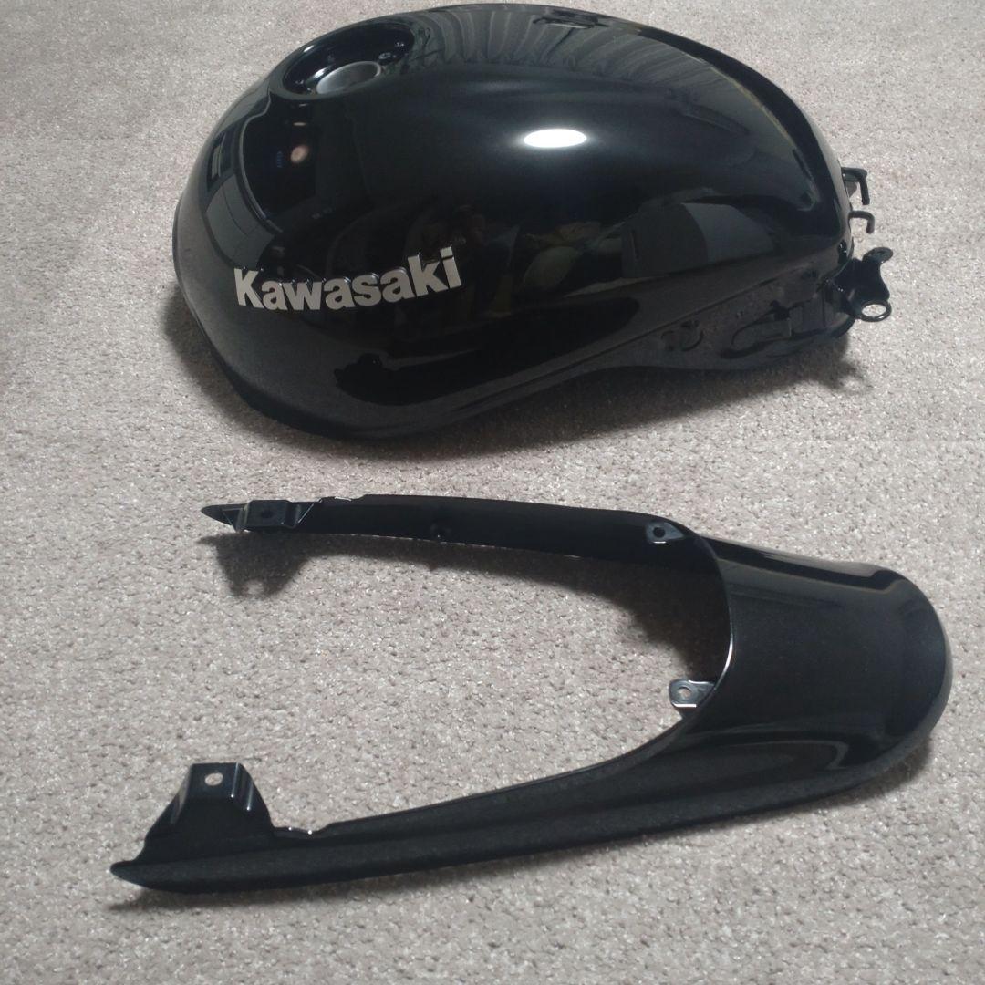 z900rs　タンク　テールカウル　セット