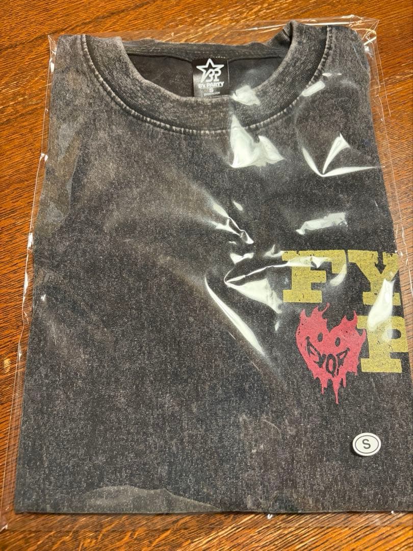 B'zファンクラブ限定　FYOPライブTシャツ　Sサイズ