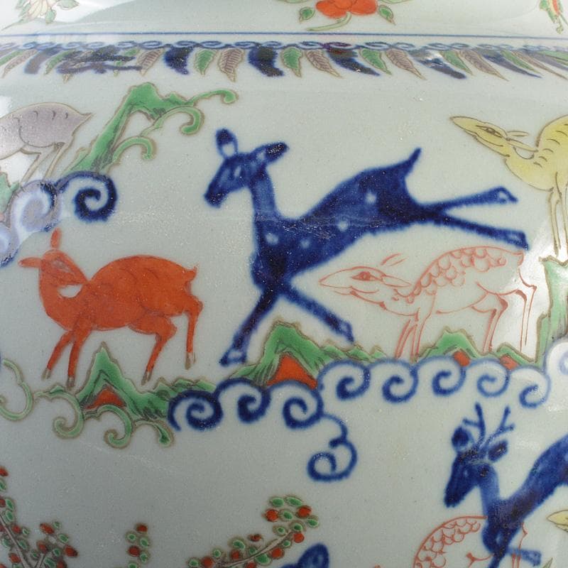 中国　大明萬暦年製　五彩　神獣文　壷　高さ約34cm　V　R7165F