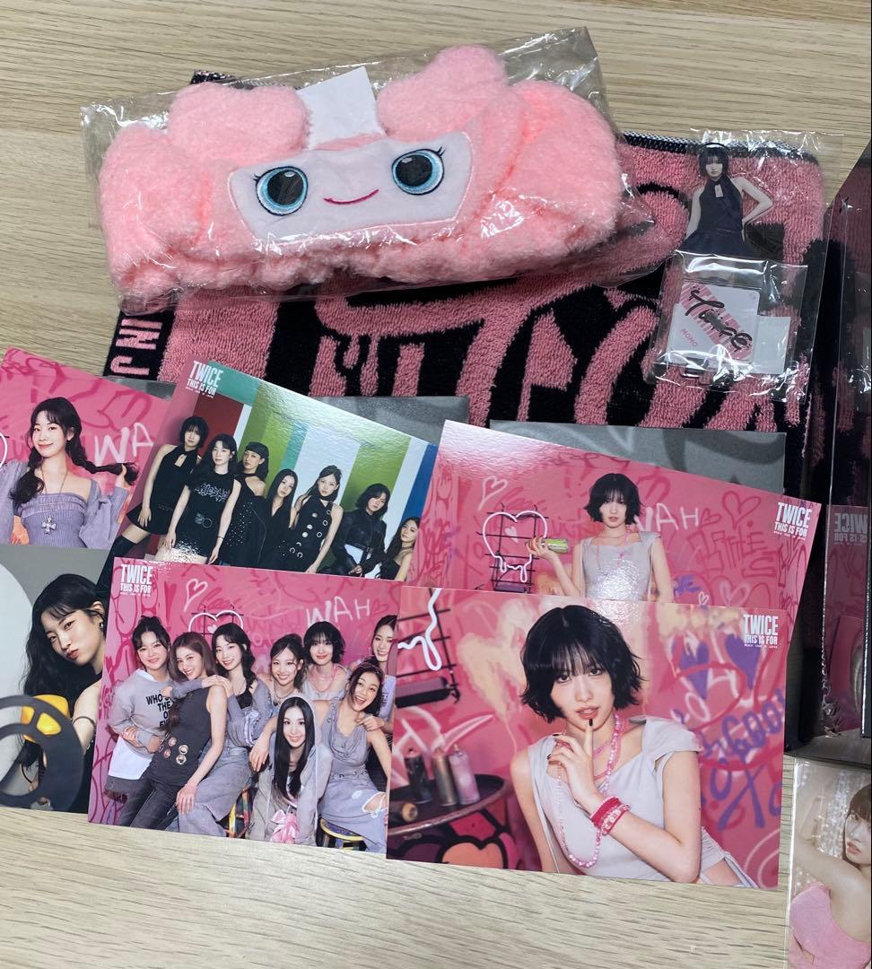 TWICE グッズ モモ まとめ売り