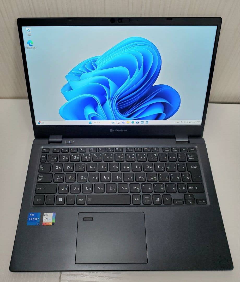 dynabook G83 12世代Corei5 16GB 256GB IGZO