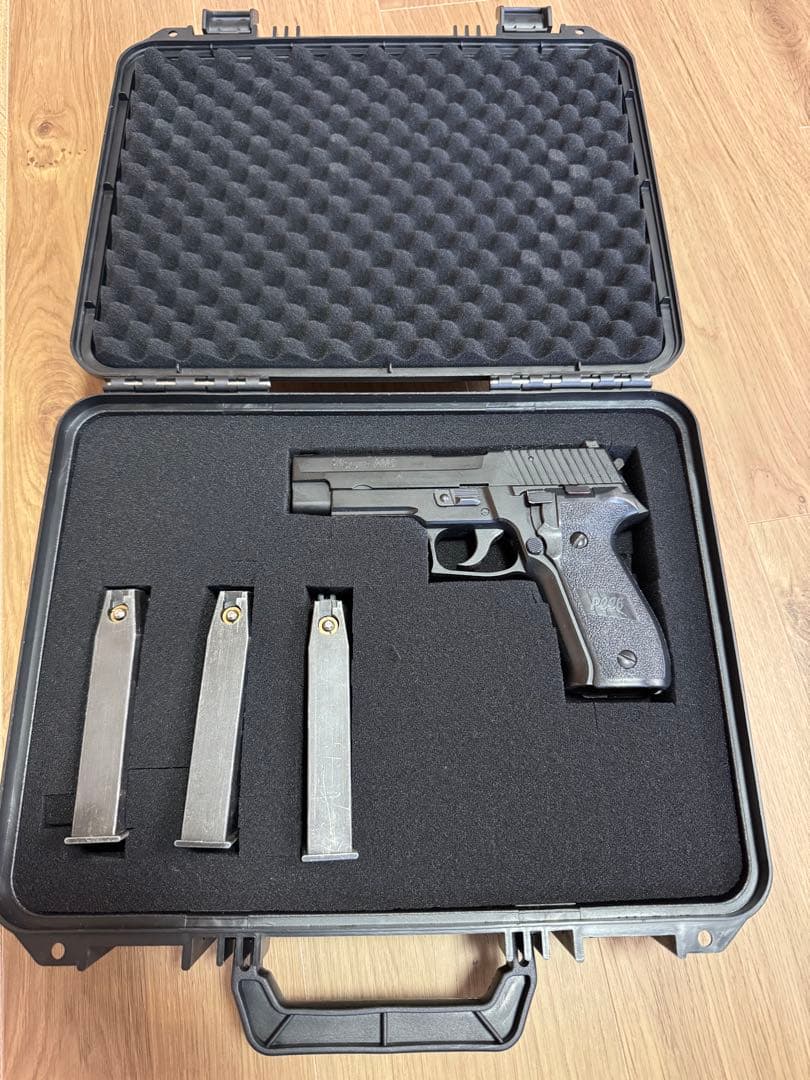 東京マルイ　P226レイル