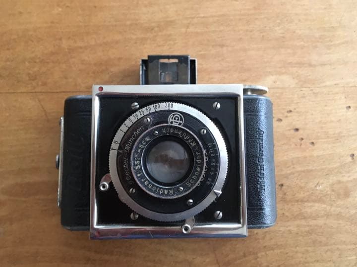 ドイツ製　DOLLY 蛇腹　中判　ブローニー　ヴィンテージ