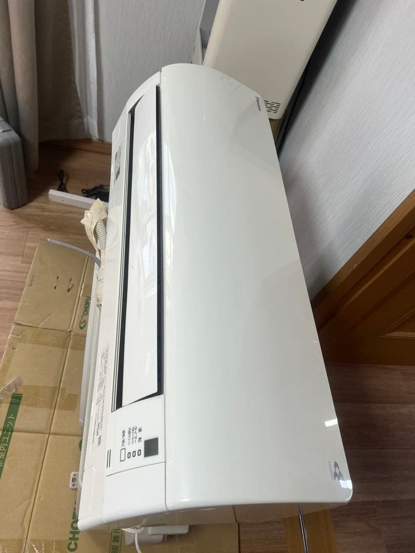 DAIKIN エアコン本体 ホワイト リモコン付き