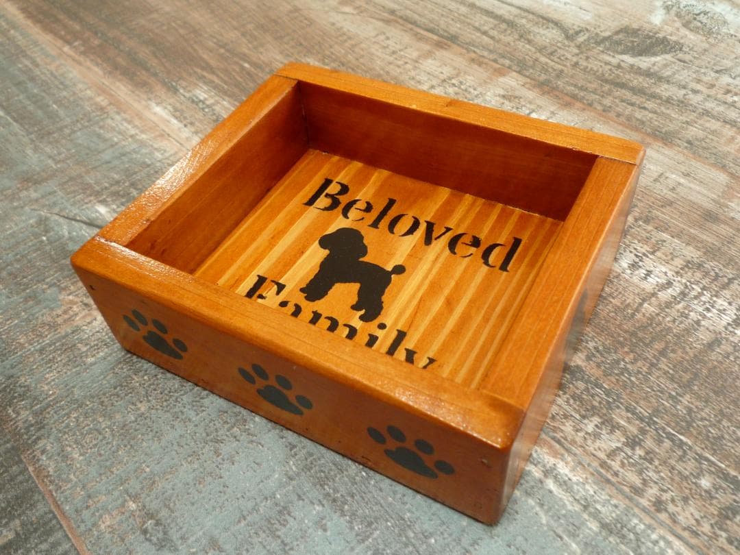 ⭐さくらオーダー品♥️椅子＆留具BOX⭐わんにゃん柄♥️--150・151