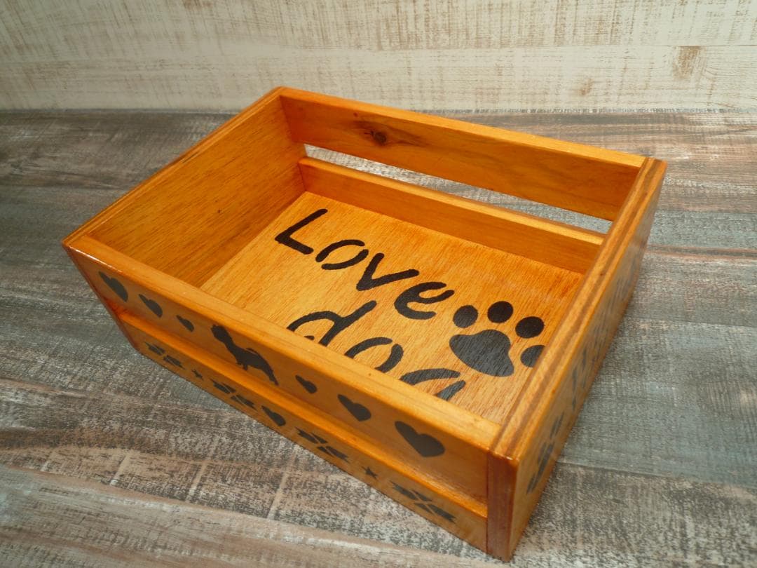 ⭐さくらオーダー品♥️椅子＆留具BOX⭐わんにゃん柄♥️--150・151