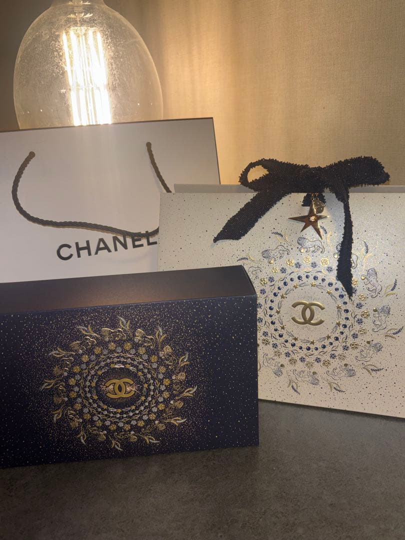 CHANEL クリスマスコフレ 2025 リップアンドネイルケアセット