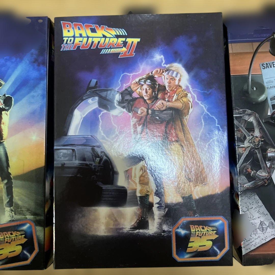 ネカ　バックトゥザフューチャー Ⅰ・Ⅱ マーティー ドク　セット　NECA