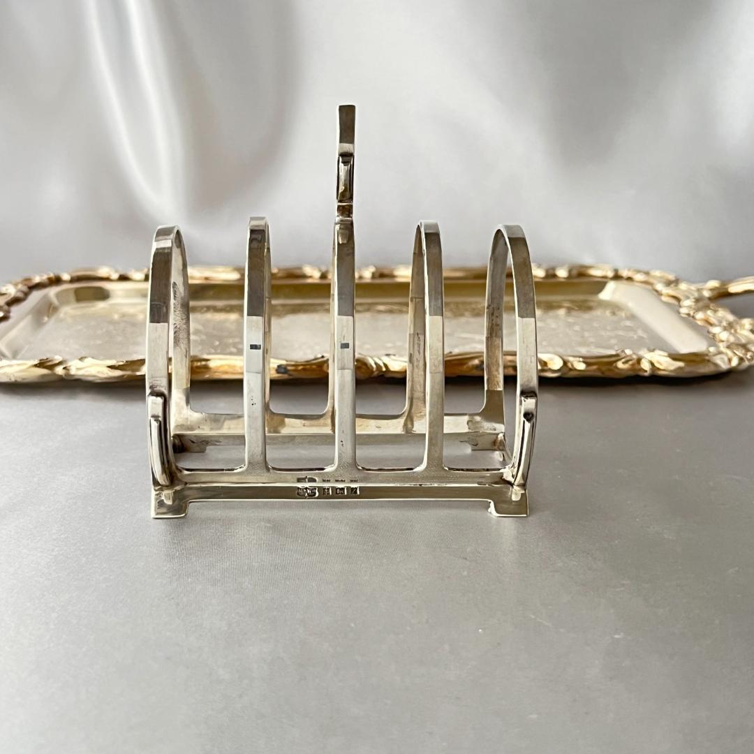 【MAPPIN & WEBB】 アール・デコのトーストラック【純銀】マッピン