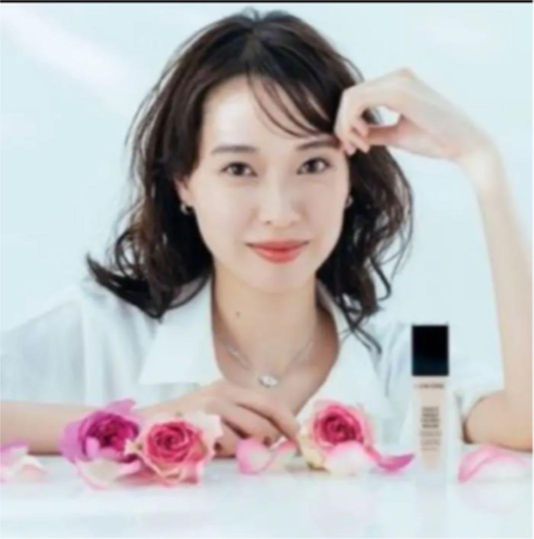 戸田恵梨香　LANCOMEミューズサイン入りポスター