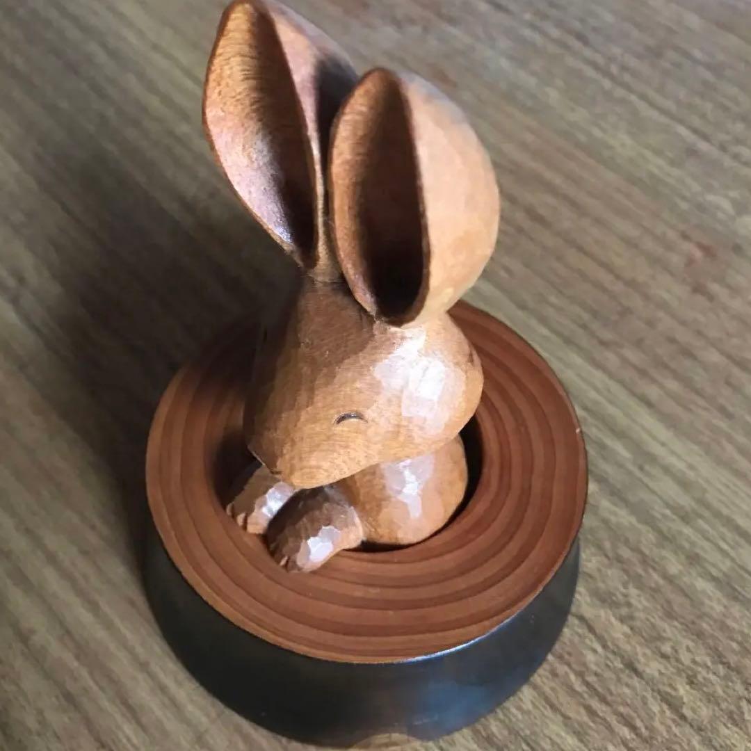 ウサギの木彫り　和歌山　龍神村