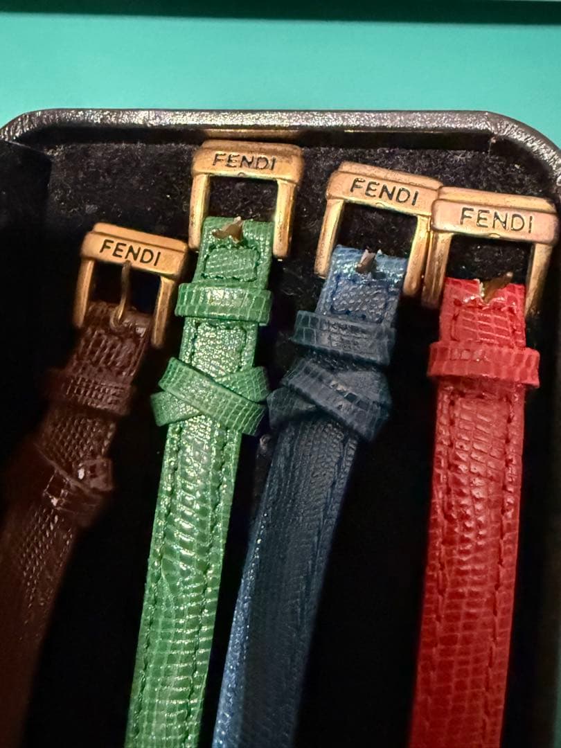 フェンディ交換ベルト4本セット