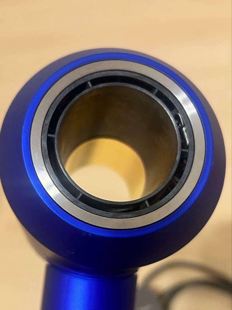 Dyson ヘアドライヤー 付属品未使用　収納ケース付き