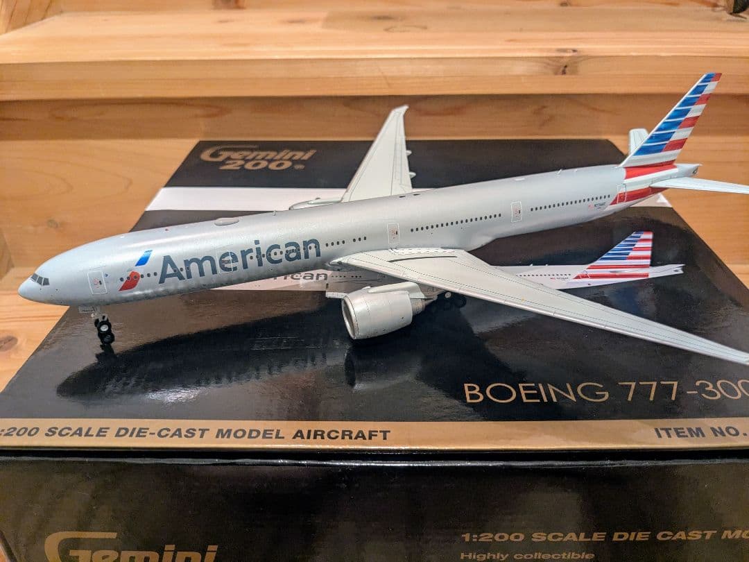 Gemini アメリカン 777-300ER 1/200 American