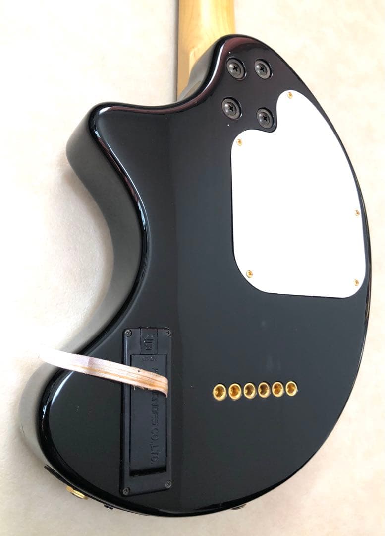 【超美品】ZO-3C ブラック アンプ内蔵ミニギター 専用ケース付き！！