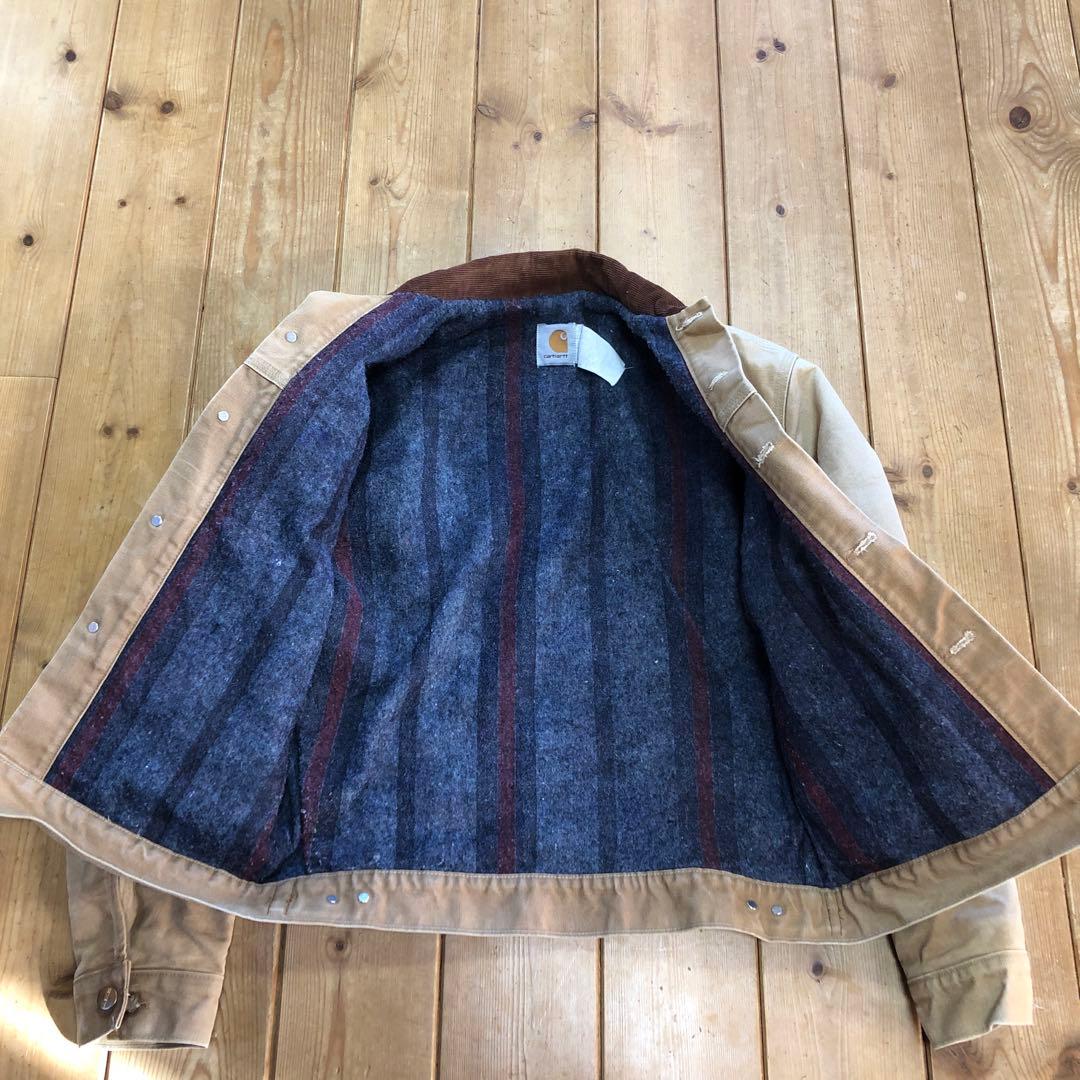 カーハート　トラッカージャケット