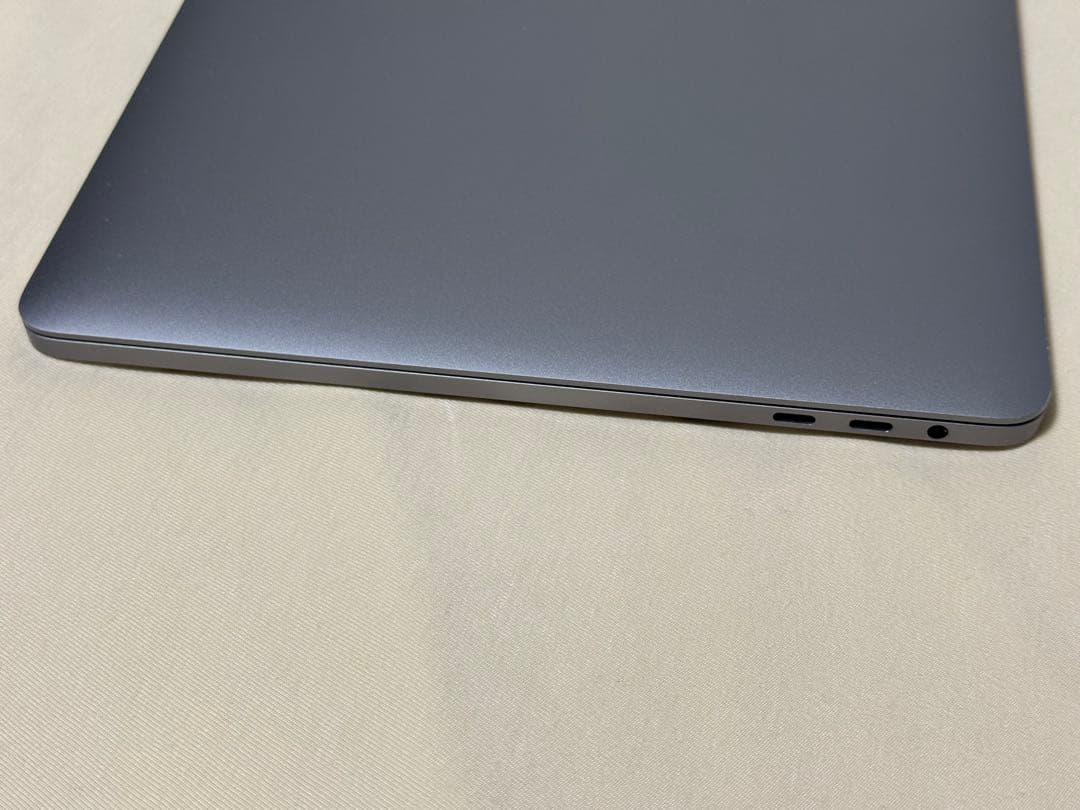 MacBook Pro 13インチ　2020 a2251