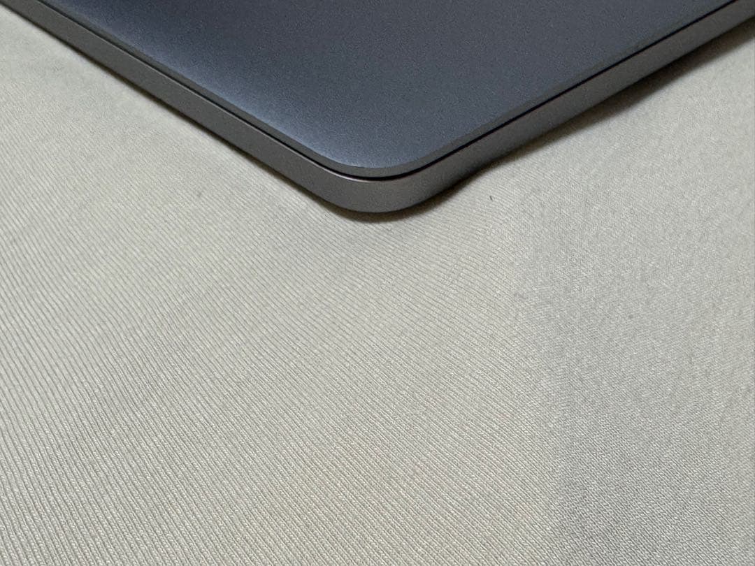 MacBook Pro 13インチ　2020 a2251