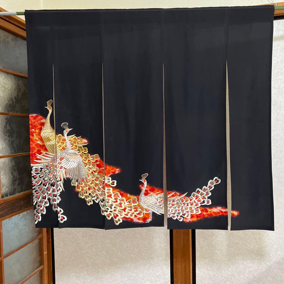 113/101,着物リメイクーのれん、鳳凰、刺繍加工、！
