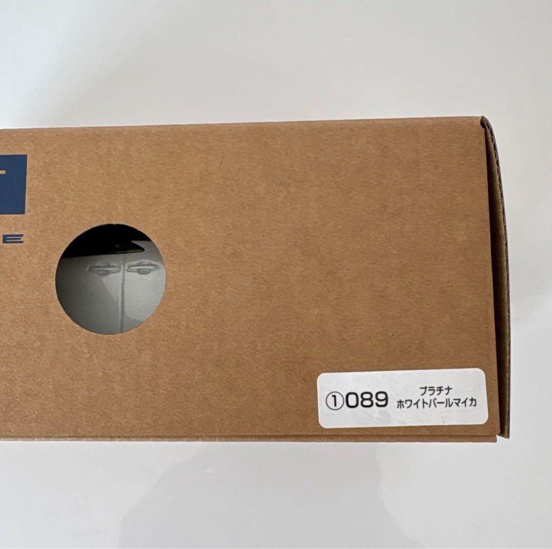 新型ヴェルファイア ミニカー カラーサンプル プラチナホワイトパール【非売品】