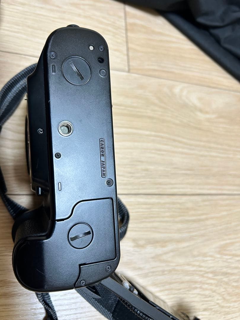 Canon EOS 1 一眼レフカメラ