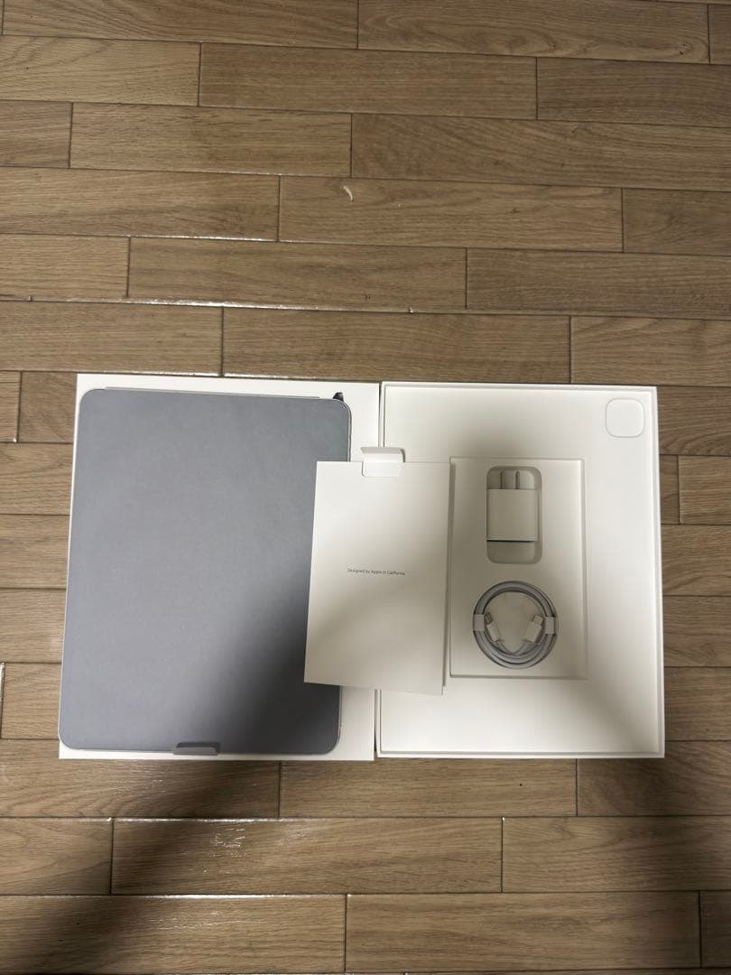 13インチiPadPro(M4)512GBセルラーモデルMagicKeyboad