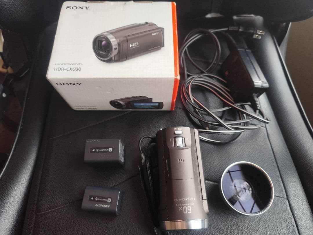 ふ*じ様 ソニー ハンディカム CX-680 ブラウン