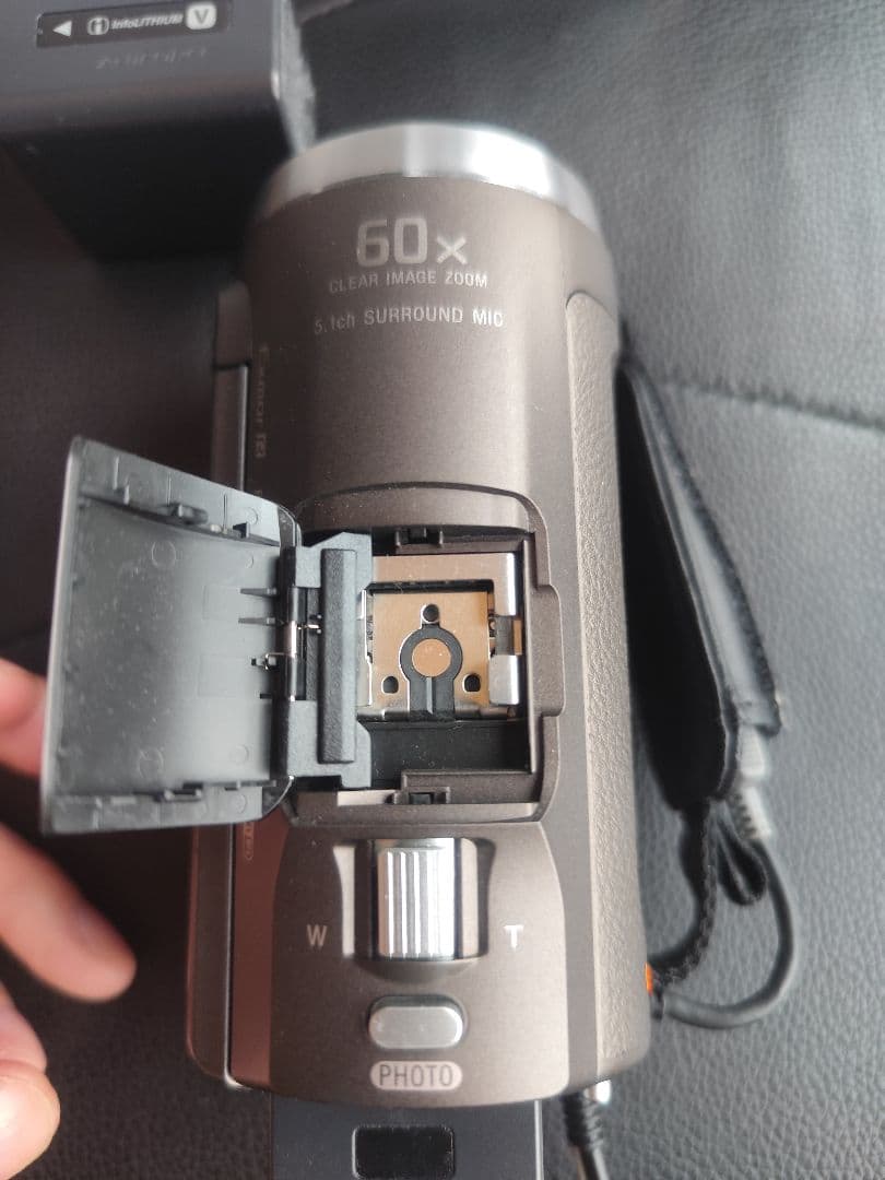 ふ*じ様 ソニー ハンディカム CX-680 ブラウン