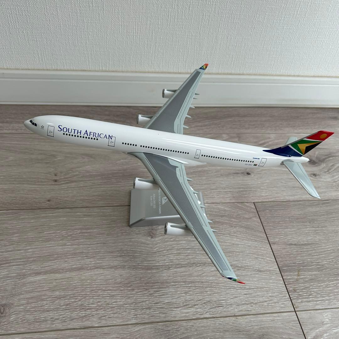 ③South African 南アフリカ航空 エアバスA340-300模型
